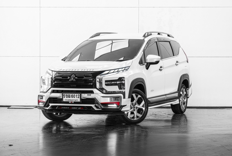 2023 MITSUBISHI XPANDER CROSS