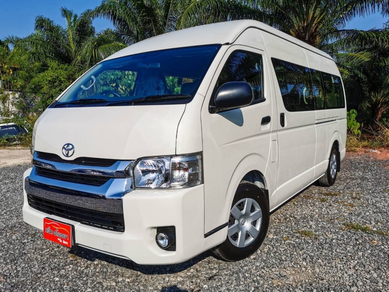 2019 TOYOTA COMMUTER 3.0 D4D