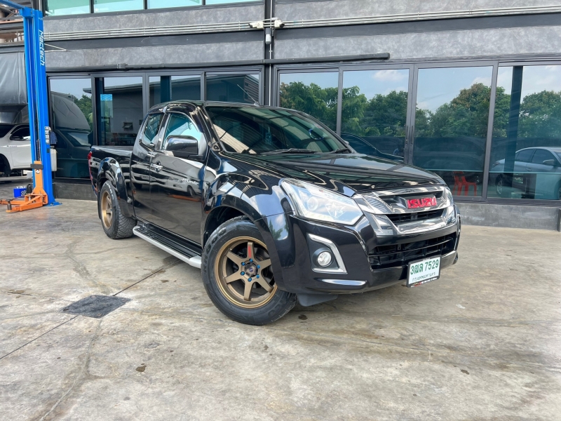 2017 ISUZU D-MAX โฉมสอง (12-19)