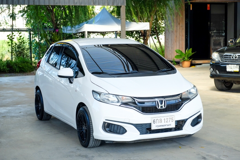 2017 HONDA JAZZ 1.5 S i-VTEC