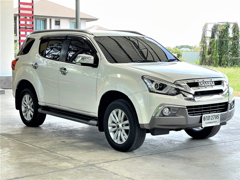 2017 ISUZU MU-X 1.9 DVD Navi DA