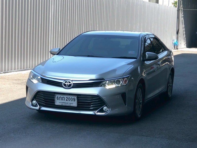 2017 TOYOTA CAMRY 2.0 G