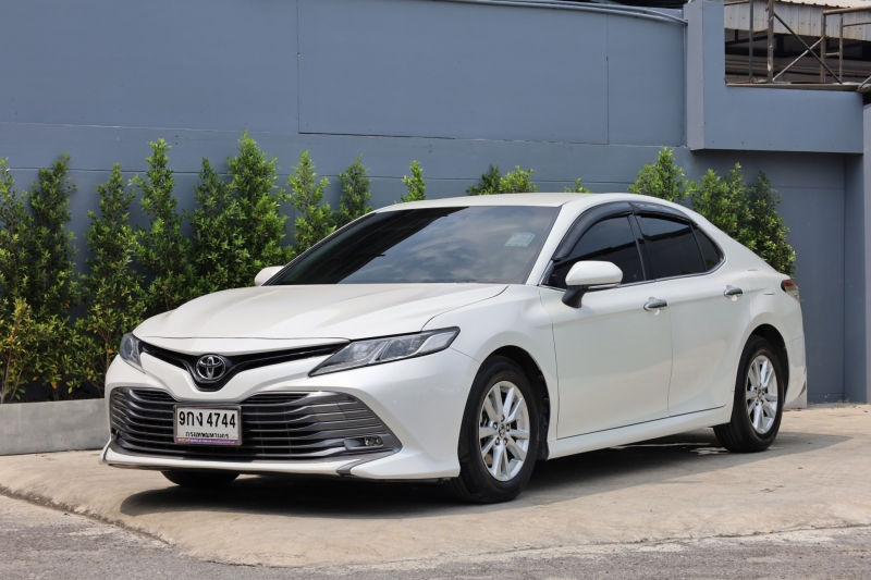 2019 TOYOTA CAMRY 2.0 G