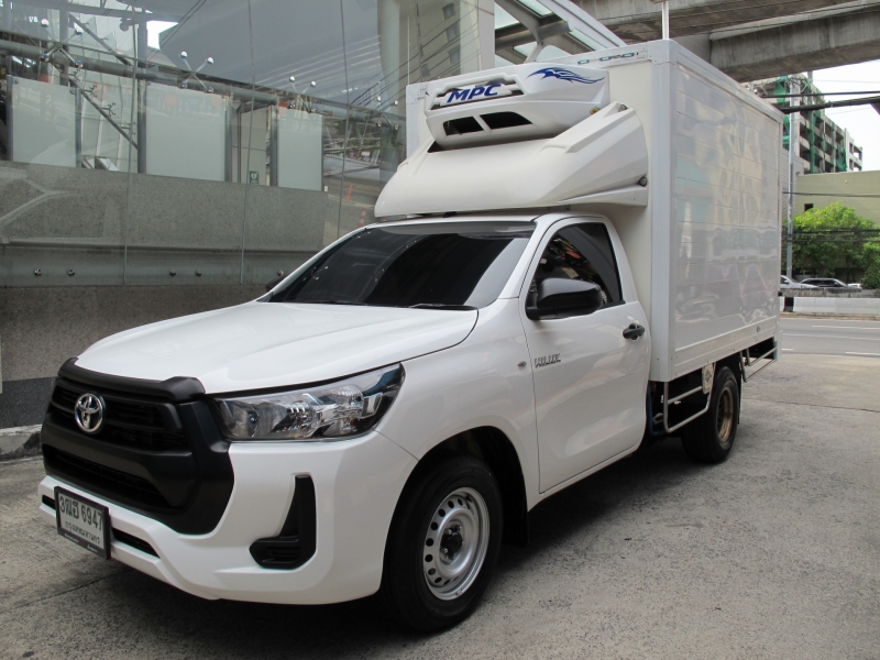 2024 TOYOTA HILUX REVO 2.4 J Plus Smartcab