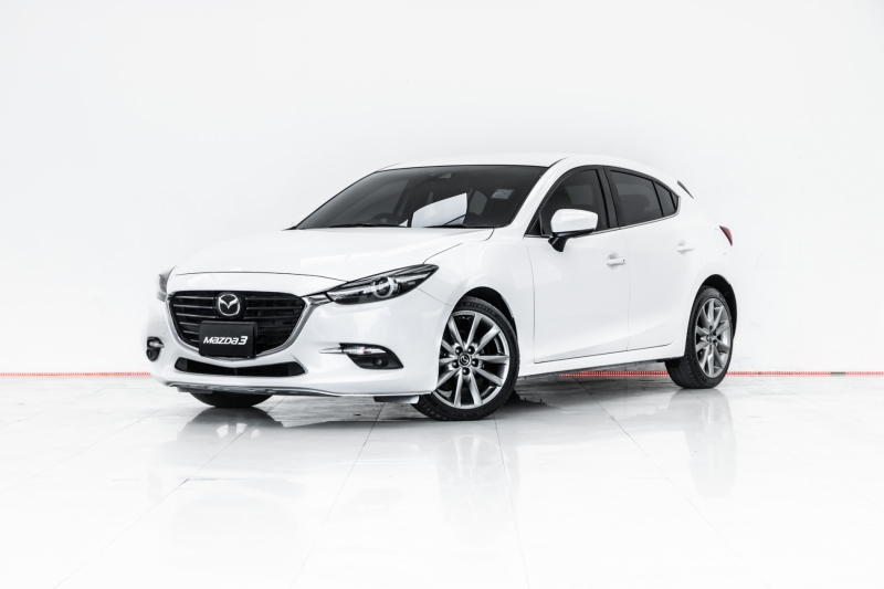 2017 MAZDA 3 SkyActiv 2.0 SP Hatchback