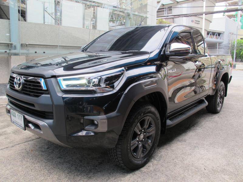 2024 TOYOTA HILUX REVO 2.4 Mid Smartcab Prerunner