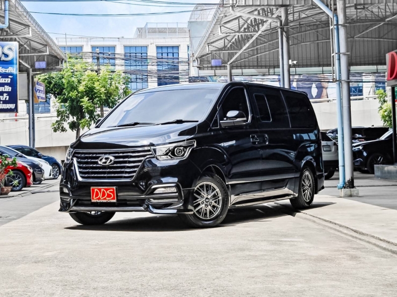 2020 HYUNDAI H-1 2.5 ELITE