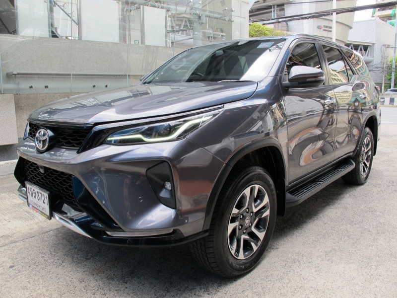 2023 TOYOTA FORTUNER 2.4 G