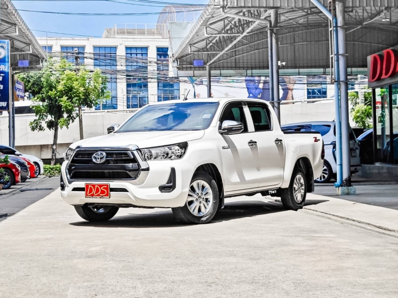 2021 TOYOTA HILUX REVO 2.4 Entry Doublecab Z-Edition