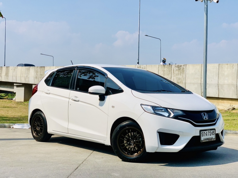 2016 HONDA JAZZ 1.5 V+ i-VTEC