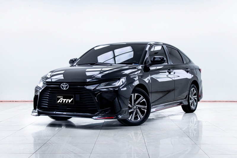 2024 TOYOTA YARIS ATIV Sport
