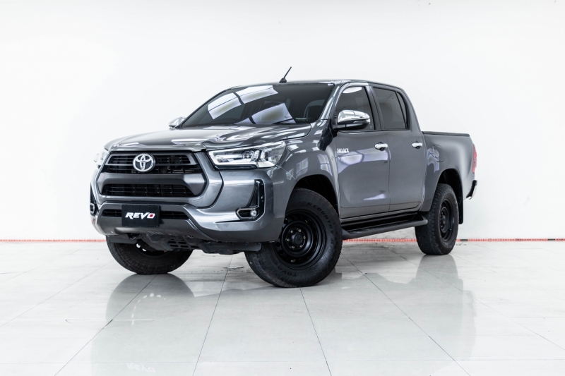 2022 TOYOTA HILUX REVO 2.4 Doublecab Prerunner MID
