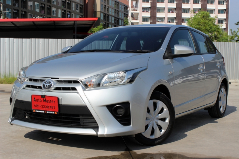 2014 TOYOTA YARIS 1.2 E