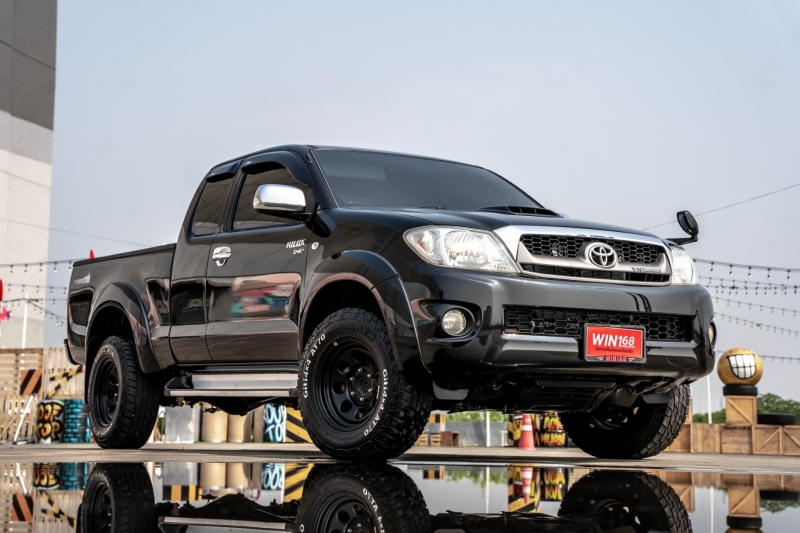 2011 TOYOTA HILUX VIGO 2.5 E SMART CAB PRERUNNER