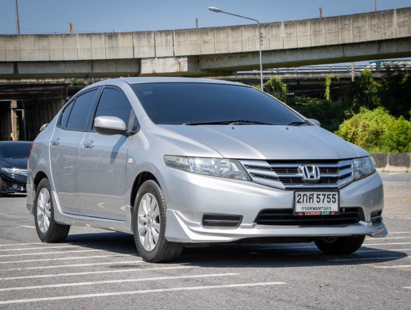 2013 HONDA CITY 1.5 V CNG