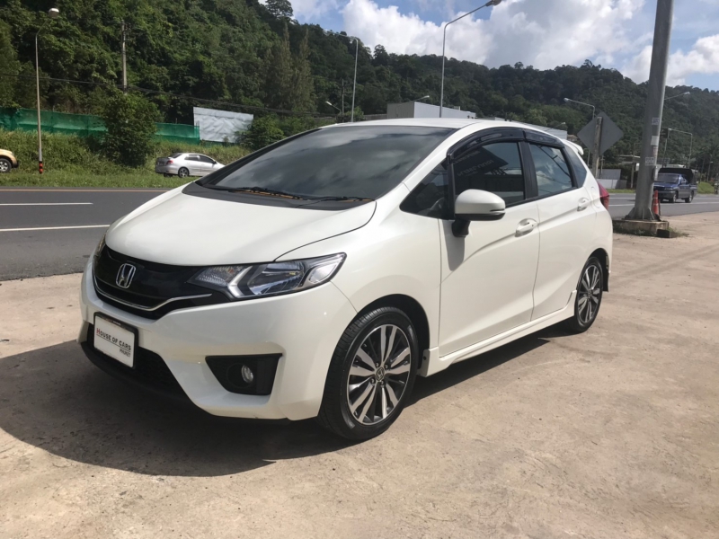 2016 HONDA JAZZ 1.5 SV i-VTEC