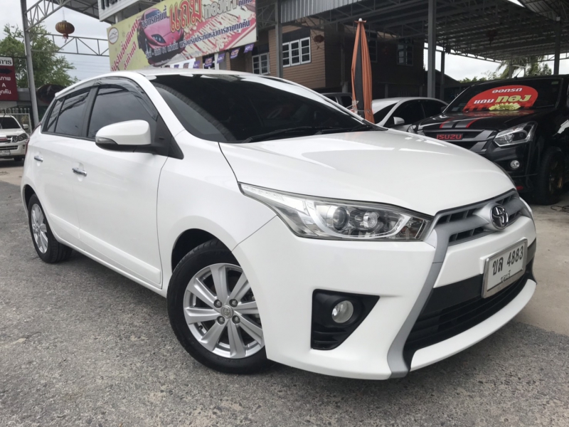 2015 TOYOTA YARIS 1.2 G