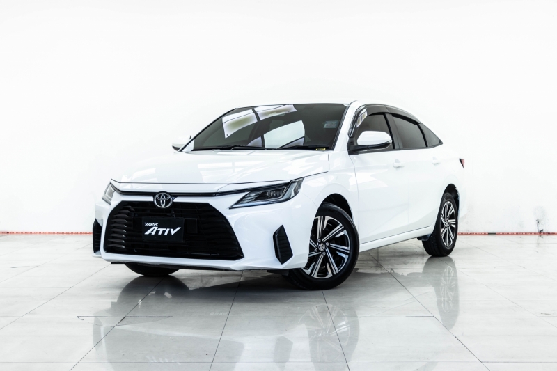 2023 TOYOTA YARIS ATIV Smart