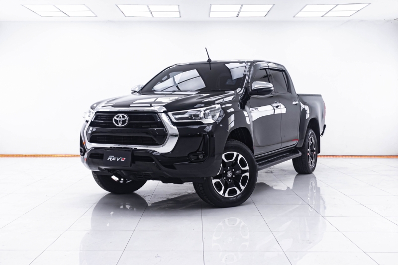 2022 TOYOTA HILUX REVO 2.4 Doublecab Prerunner MID