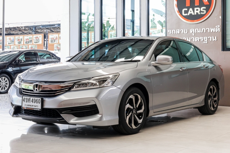 2018 HONDA ACCORD 2.0 E
