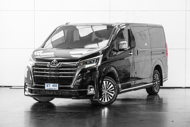2020 TOYOTA MAJESTY Premium