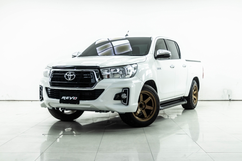 2020 TOYOTA HILUX REVO 2.4 Entry Doublecab Z-Edition