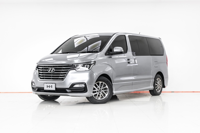 2020 HYUNDAI H-1 2.5 ELITE