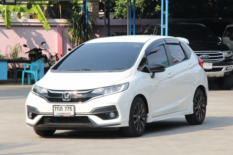 2021 HONDA JAZZ 1.5 RS