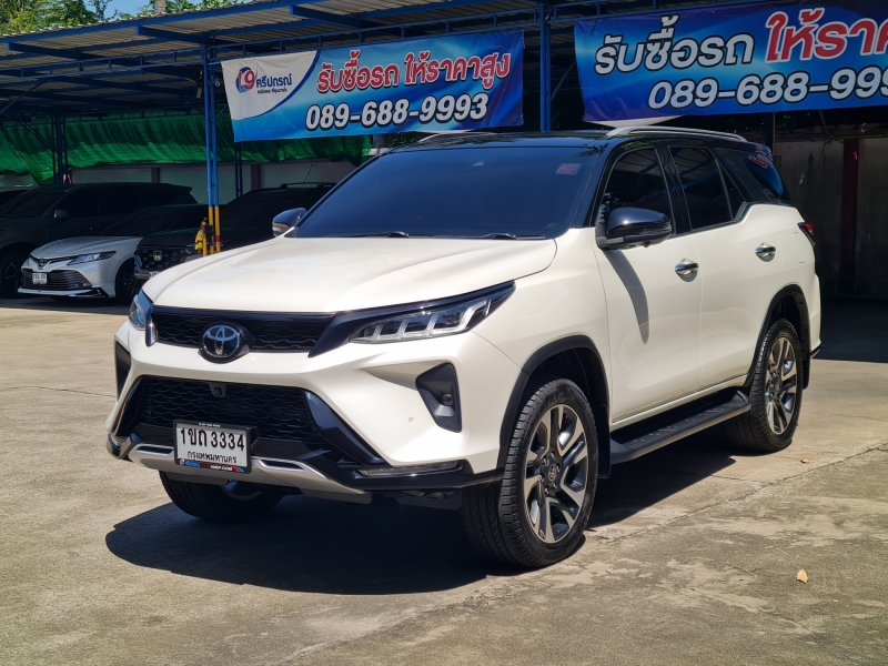 2020 TOYOTA FORTUNER 2.8 LEGENDER 2WD