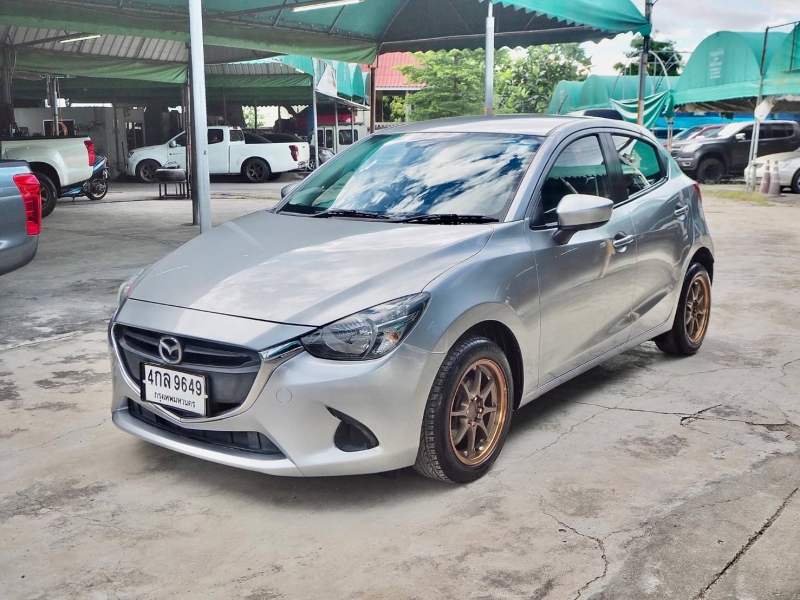 2015 MAZDA 2 SkyActiv 1.3 High