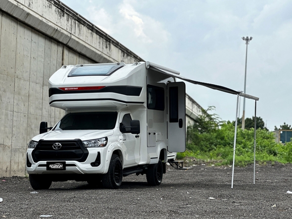 2023 TOYOTA HILUX REVO ROCCO 2.8 Smartcab 4x4