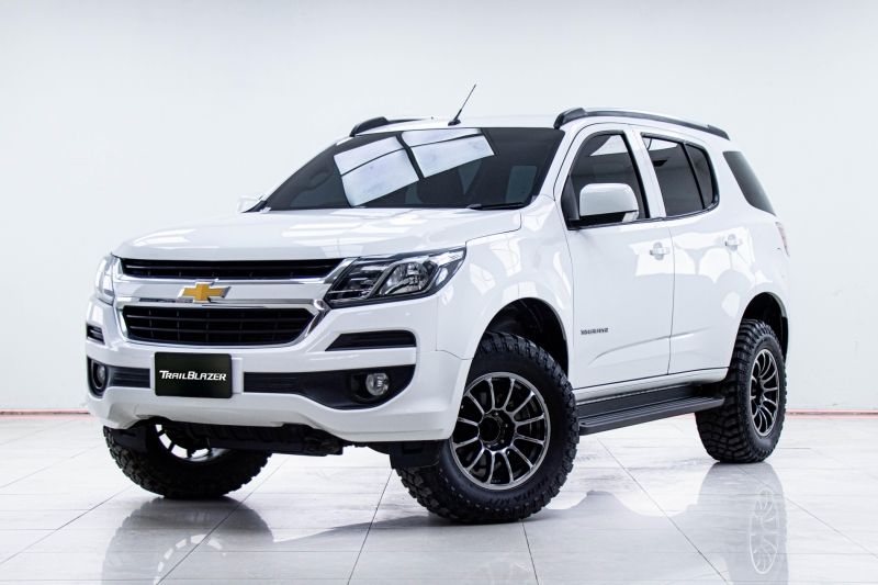 2020 CHEVROLET TRAILBLAZER 2.5 LT 2WD