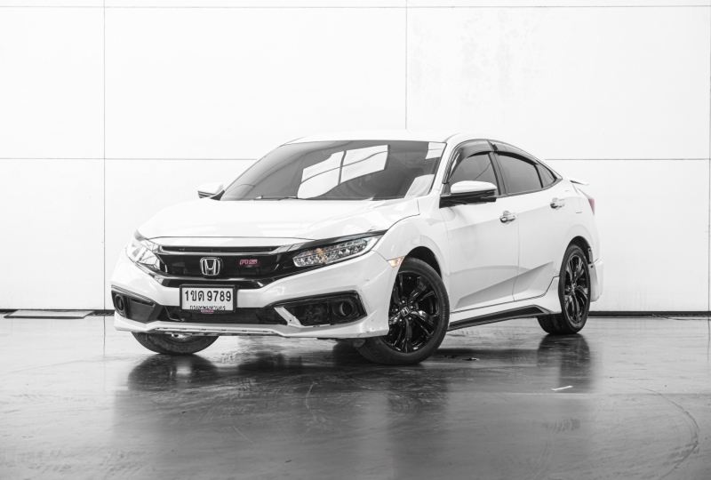 2020 HONDA CIVIC 1.8 EL