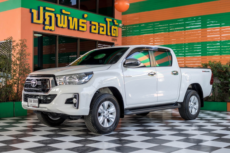 2018 TOYOTA HILUX REVO 2.4 J Plus Double Cab Prerunner