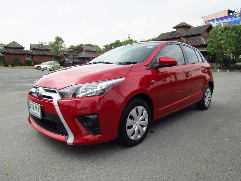 2014 TOYOTA YARIS 1.2 E