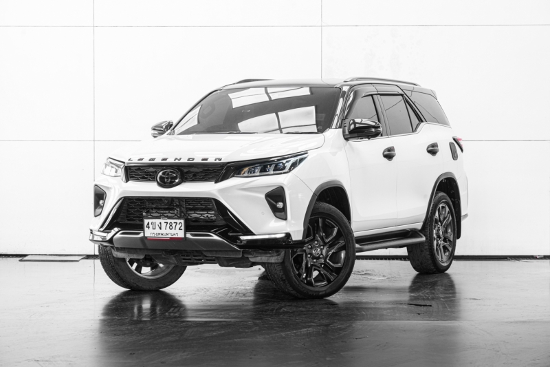 2023 TOYOTA FORTUNER 2.4 LEGENDER 4WD