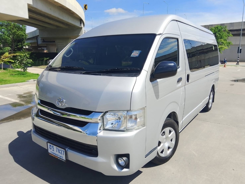 2019 TOYOTA COMMUTER 3.0 D4D