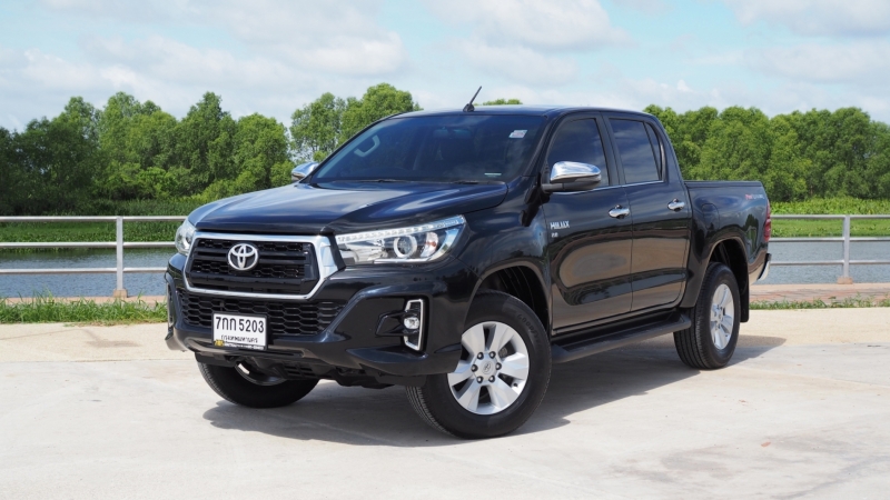 2017 TOYOTA HILUX REVO 2.8 G Double Cab Prerunner NAVI