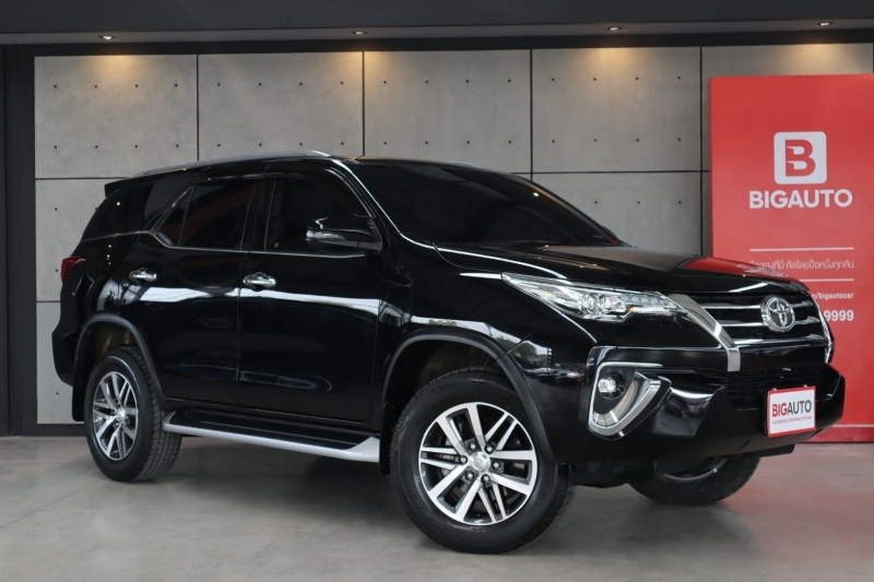 2019 TOYOTA FORTUNER 2.4 V