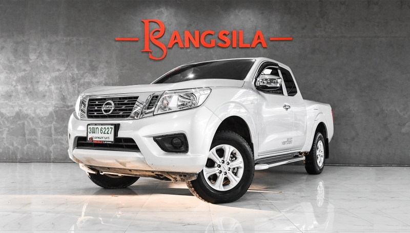 2020 NISSAN NAVARA NP300 KING CAB 2.5 E CALIBRE