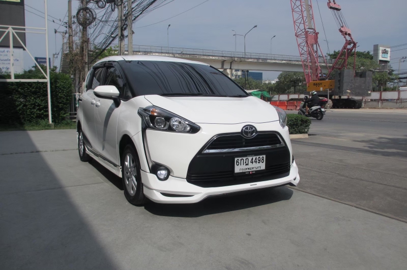 2018 TOYOTA SIENTA 1.5 G