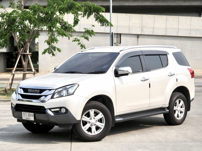 2015 ISUZU MU-X 3.0 DVD Navi
