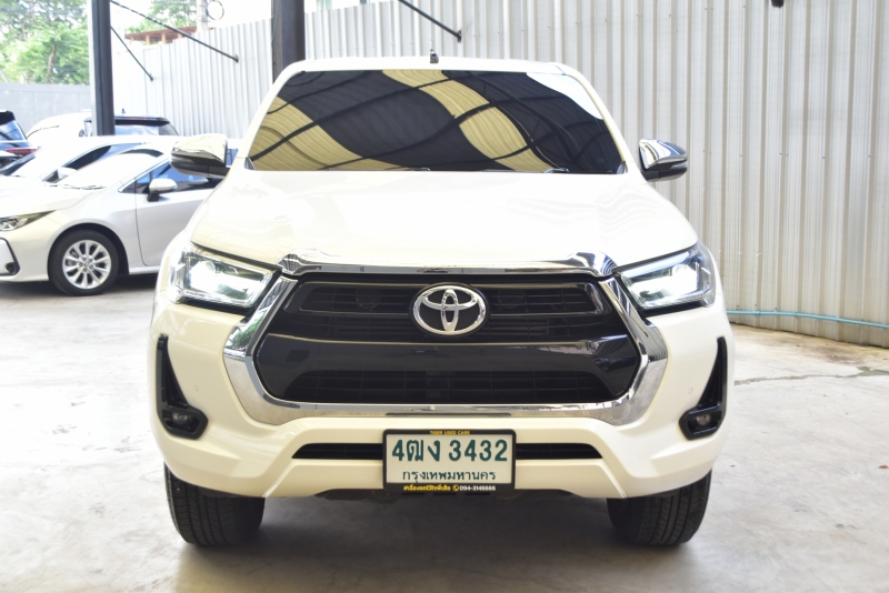 2022 TOYOTA HILUX REVO 2.4 Mid Smartcab Prerunner