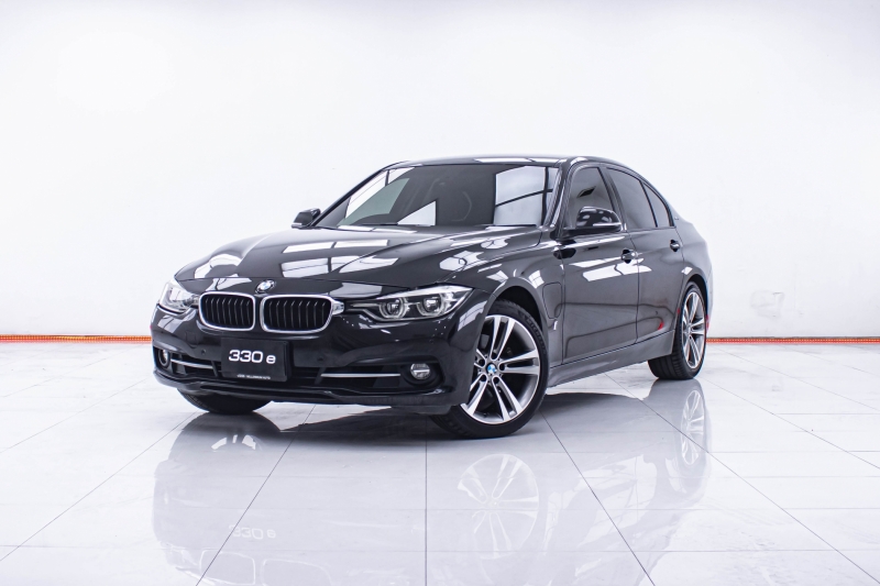 2019 BMW SERIES 3 330e M Sport
