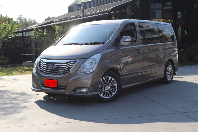 2013 HYUNDAI GRAND STAREX 2.5 VIP