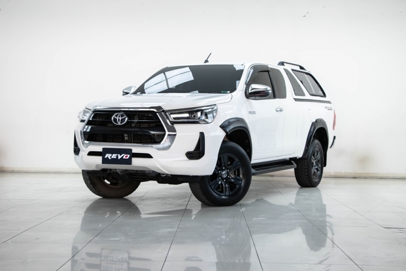2022 TOYOTA HILUX REVO 2.4 Mid Smartcab Prerunner