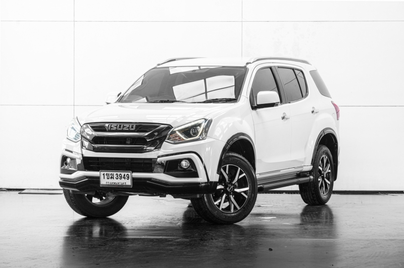 2020 ISUZU MU-X 1.9 DVD Navi DA THE ONYX