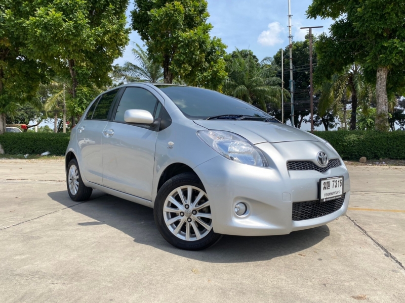 2012 TOYOTA YARIS 1.5 J