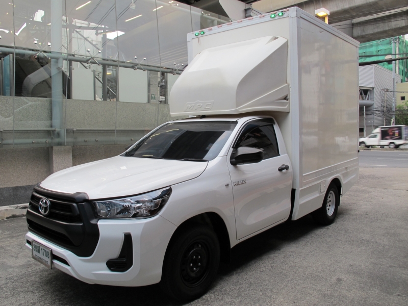 2024 TOYOTA HILUX REVO 2.4 E Smartcab