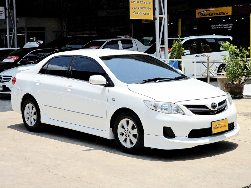 2013 TOYOTA COROLLA ALTIS 1.8 E
